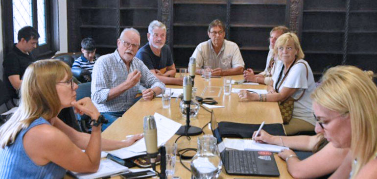 Reunión para la regulación de la actividad del control de plagas urbanas e industriales en Rosario